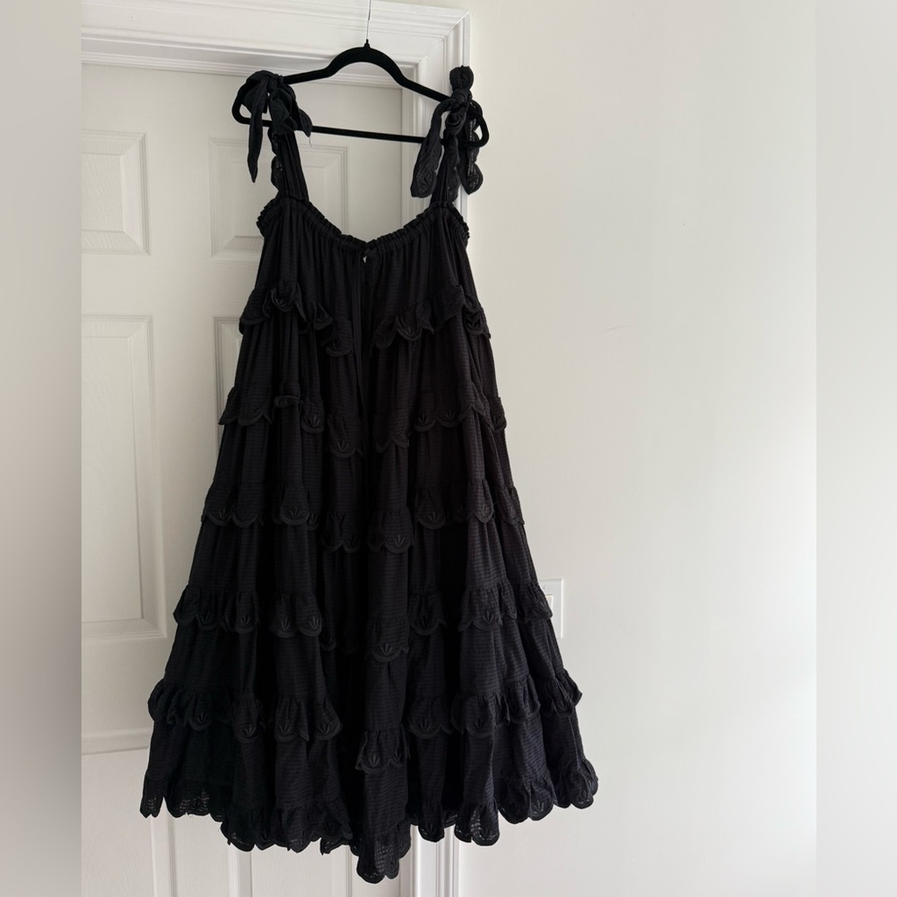 SOLD NWOT Innika Choo scallop frill ivaa biigdress
